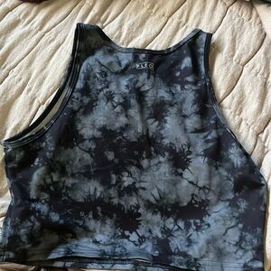 Fleo Tempo Crop tank fitted “pitch dark”